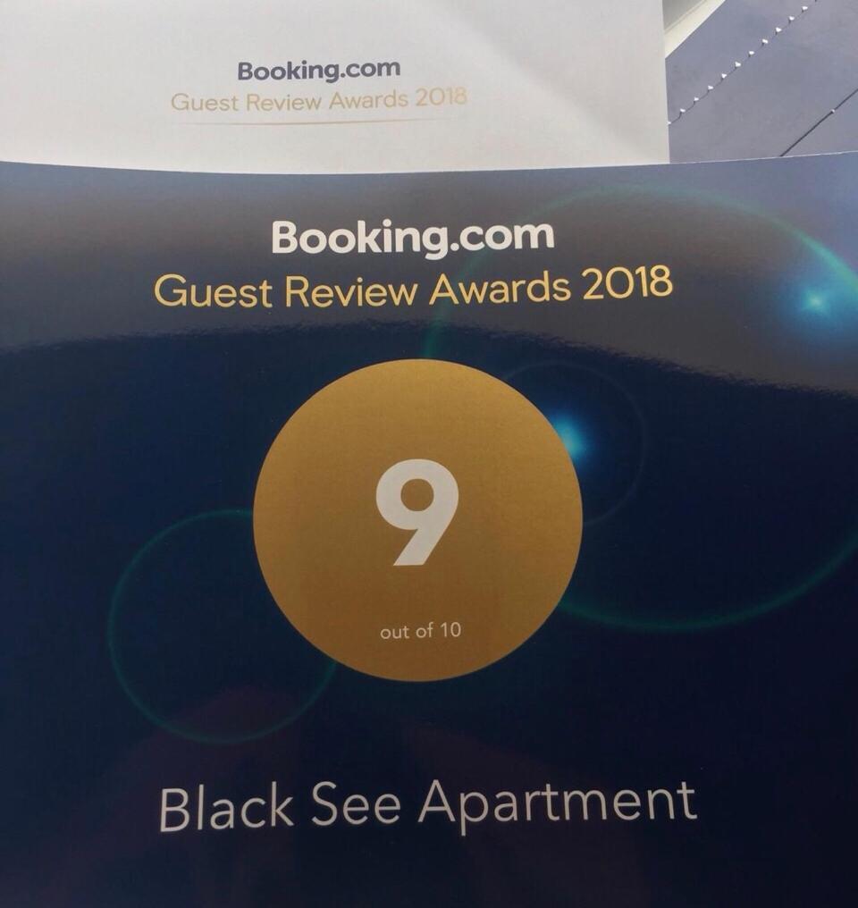 Black See Apartment Кобулети Екстериор снимка